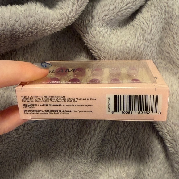 Glamnetic Berry Fizz Press-On Nails - Picture 2 of 8